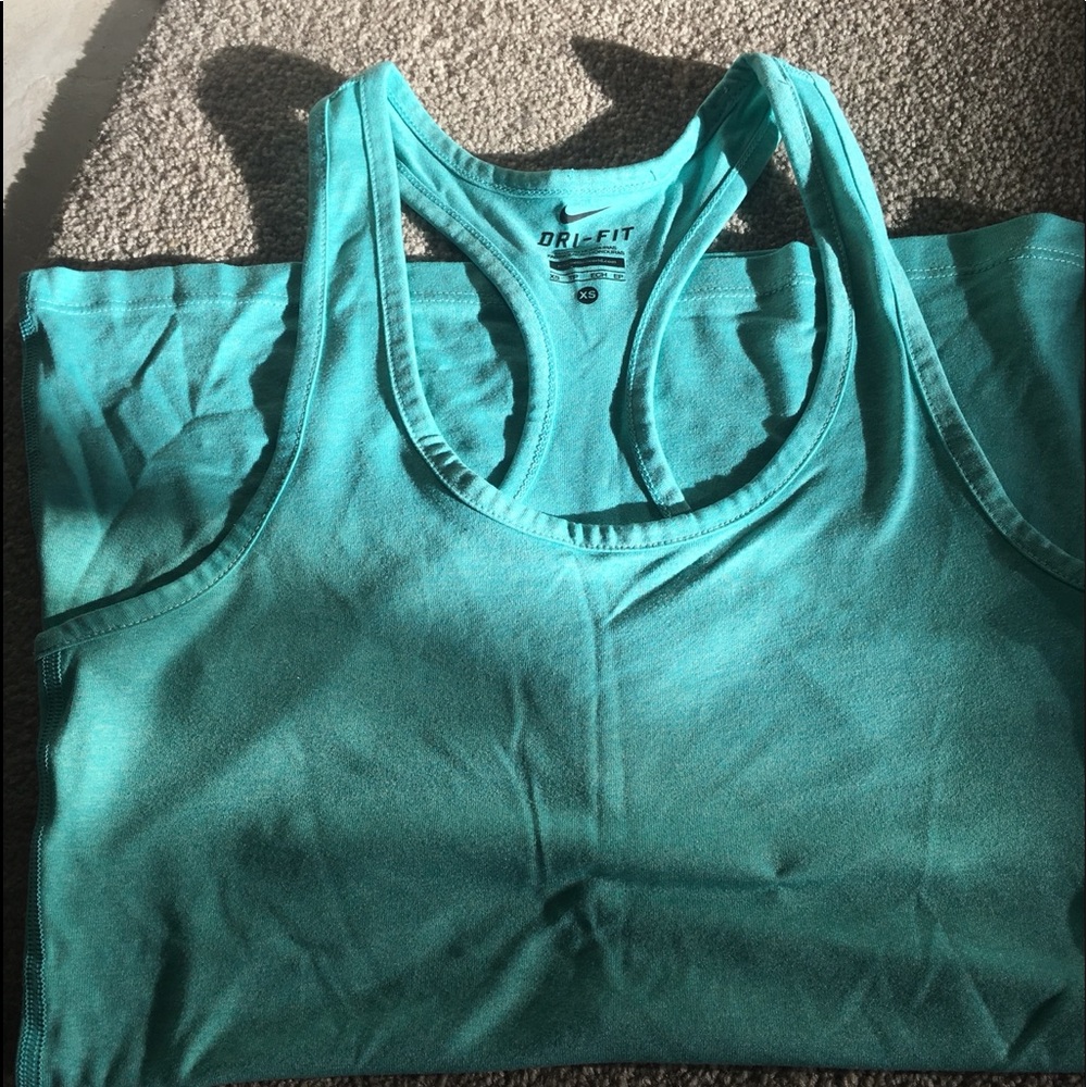 Nike Women’s Dry Fit Tank Top